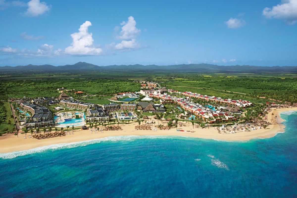 Breathless Punta Cana Resort & Spa (Adults Only) Ngoại thất bức ảnh Aerial view of Secrets Cap Cana Resort & Spa