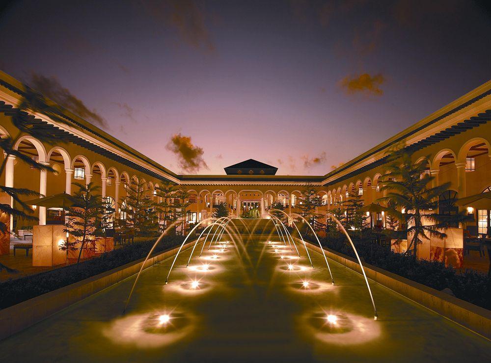 Breathless Punta Cana Resort & Spa (Adults Only) Ngoại thất bức ảnh The Fontainebleau Hotel