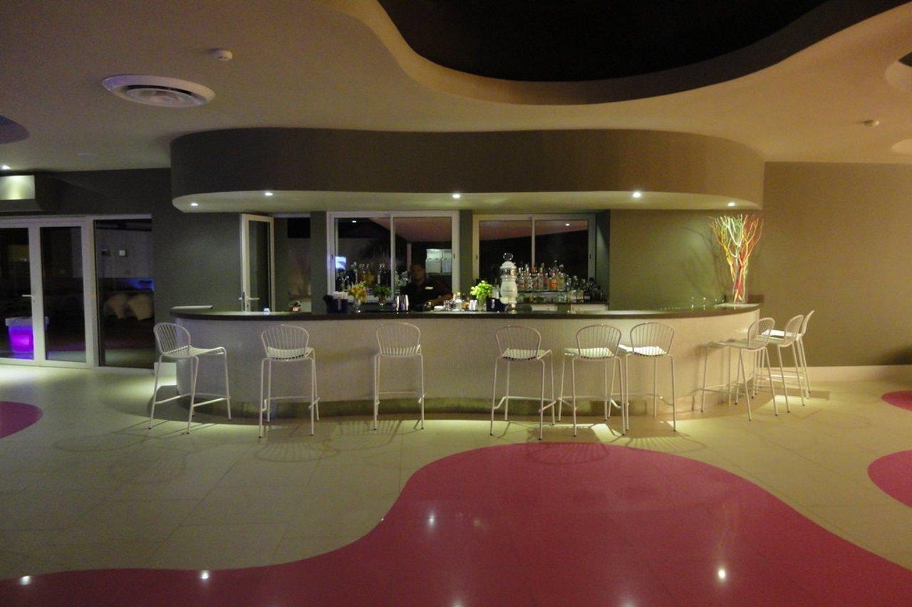 Breathless Punta Cana Resort & Spa (Adults Only) Ngoại thất bức ảnh The bar at the 10th floor